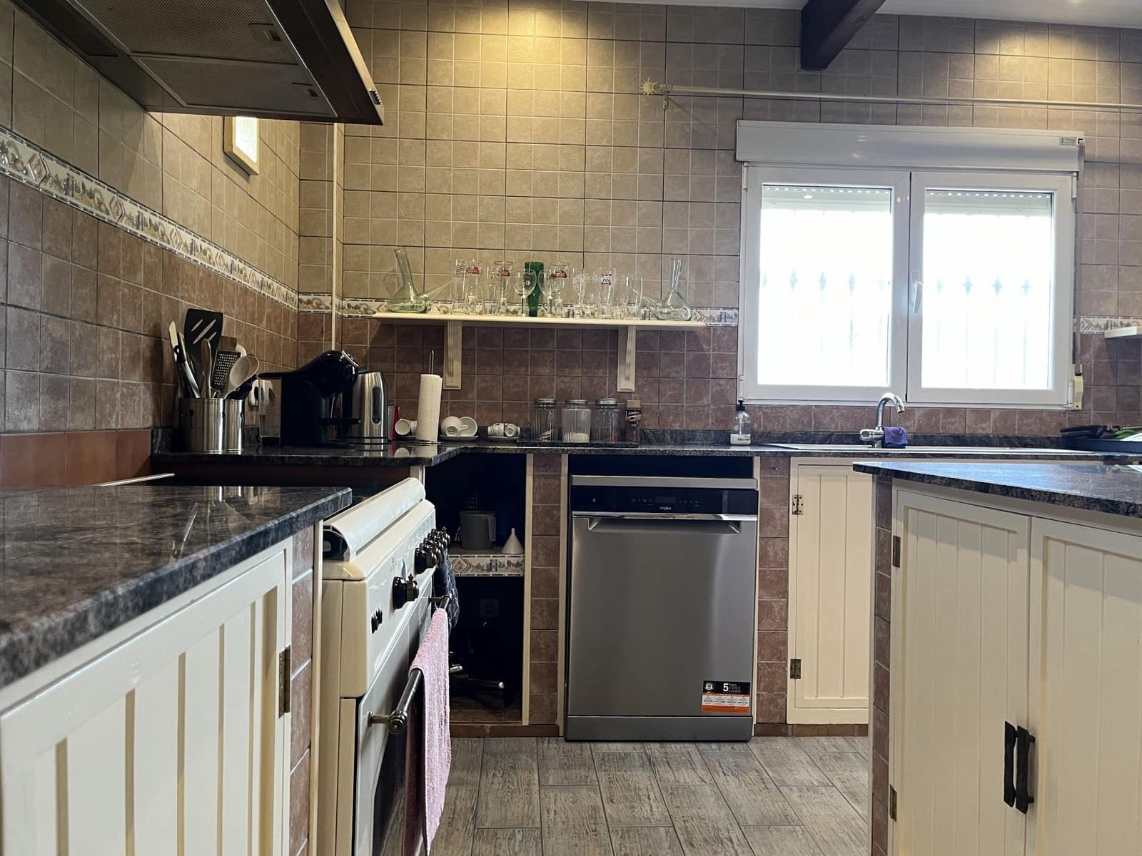 6 soverom Villa til salgs i L'Olleria med svømmebasseng - € 495 000 (Ref: 9275854)