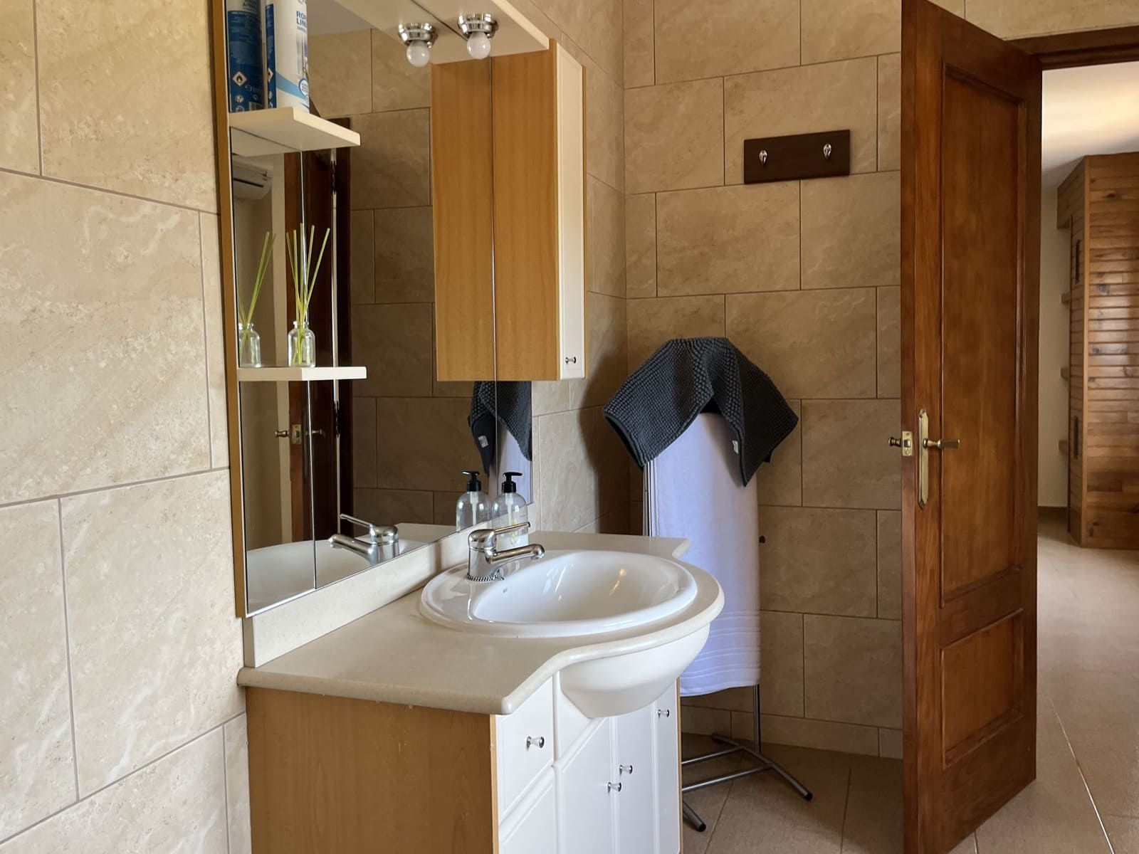 6 soverom Villa til salgs i L'Olleria med svømmebasseng - € 495 000 (Ref: 9275854)