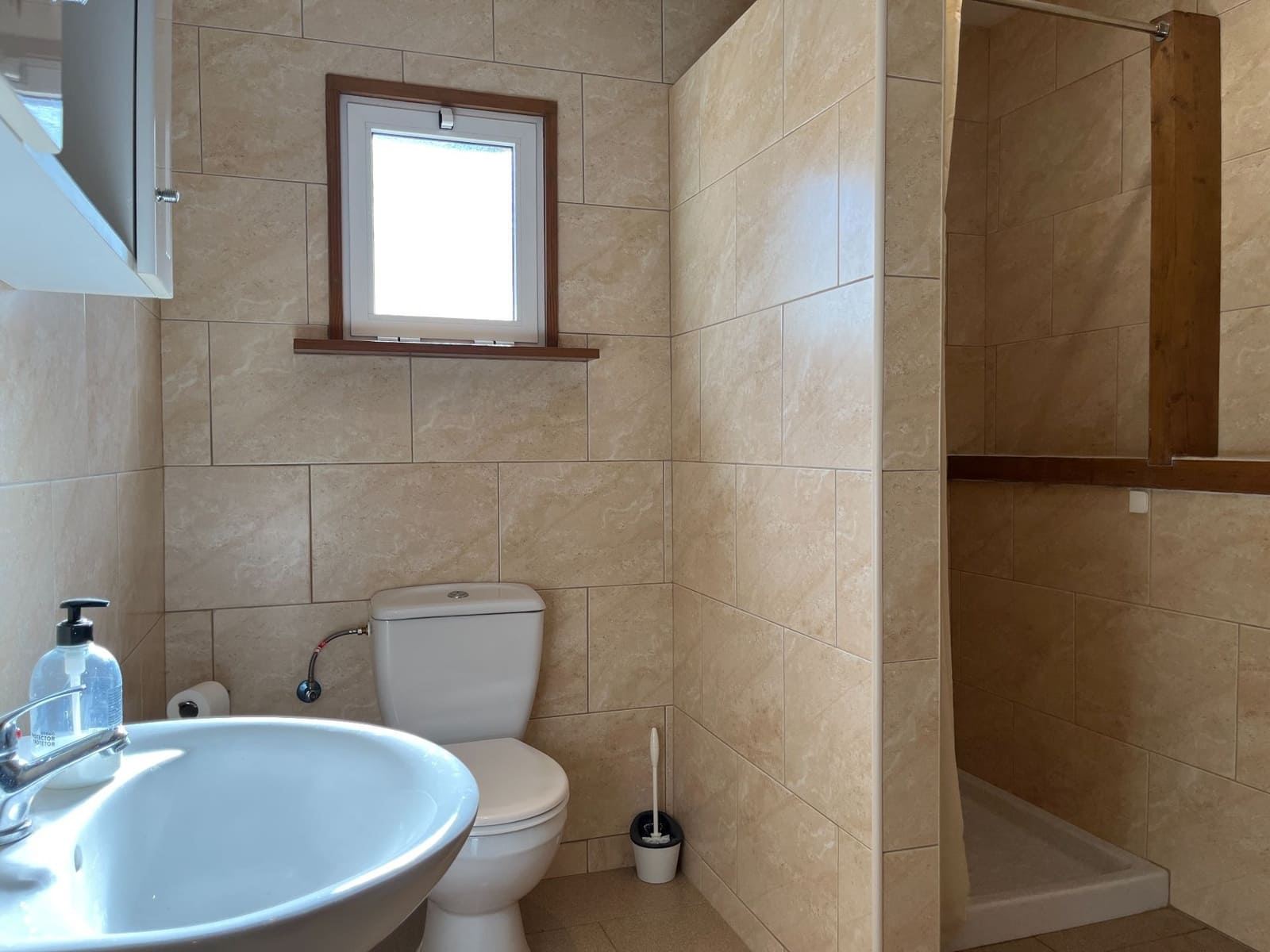 6 soverom Villa til salgs i L'Olleria med svømmebasseng - € 495 000 (Ref: 9275854)