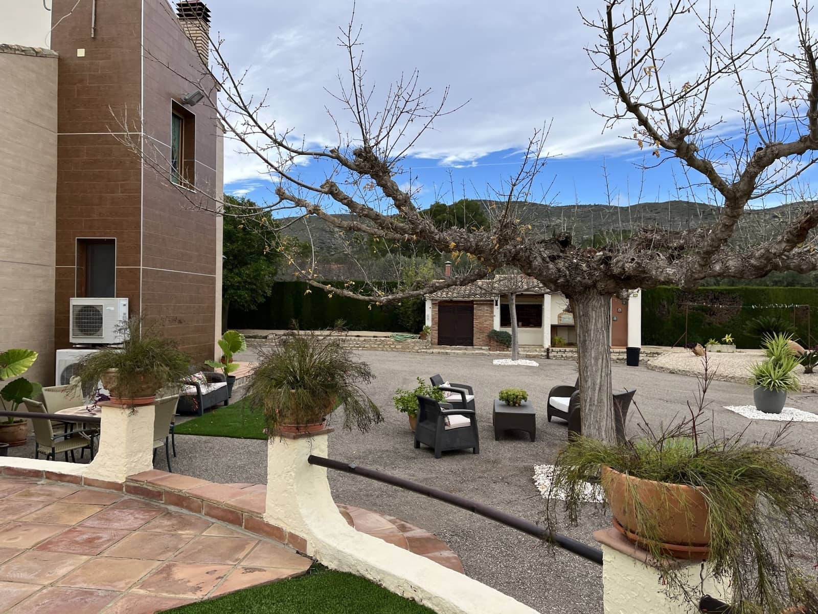 4 soverom Villa til salgs i Ontinyent med svømmebasseng garasje - € 850 000 (Ref: 9275855)