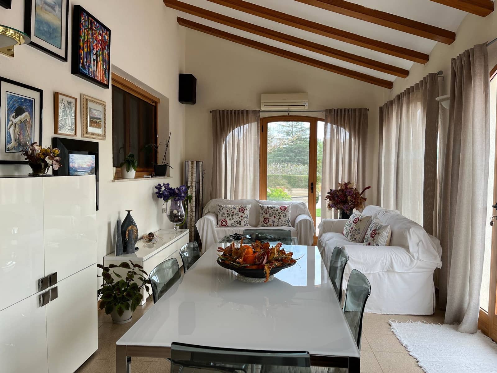 4 soverom Villa til salgs i Ontinyent med svømmebasseng garasje - € 850 000 (Ref: 9275855)