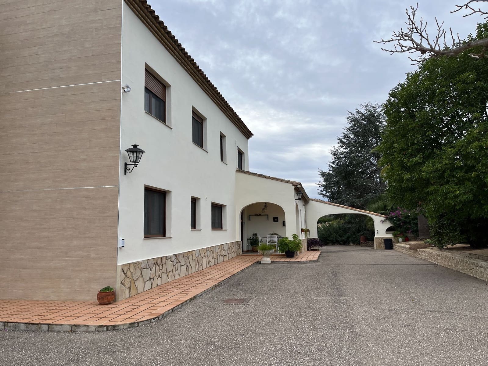 4 soverom Villa til salgs i Ontinyent med svømmebasseng garasje - € 850 000 (Ref: 9275855)