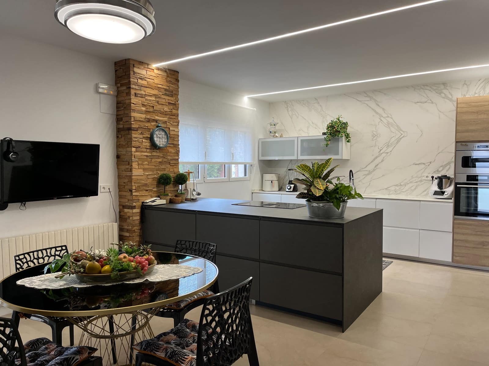 4 soverom Villa til salgs i Ontinyent med svømmebasseng garasje - € 850 000 (Ref: 9275855)