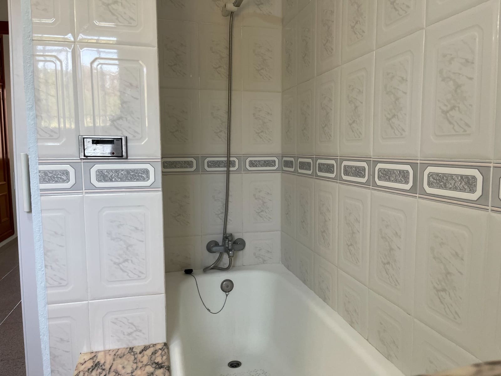 3 soveværelse Villa til salg i Agullent med swimmingpool garage - € 620.000 (Ref: 9275856)