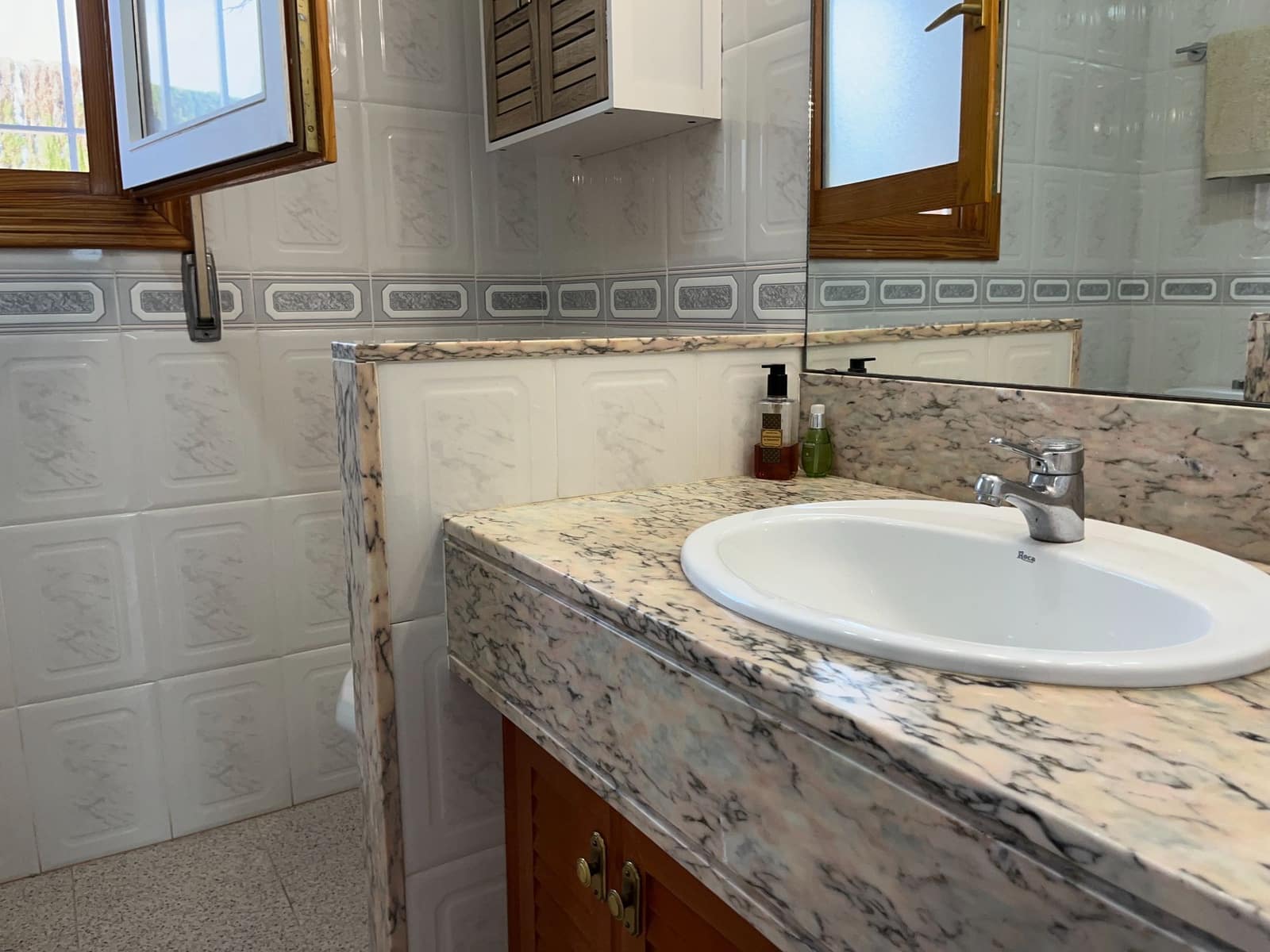 3 soveværelse Villa til salg i Agullent med swimmingpool garage - € 620.000 (Ref: 9275856)