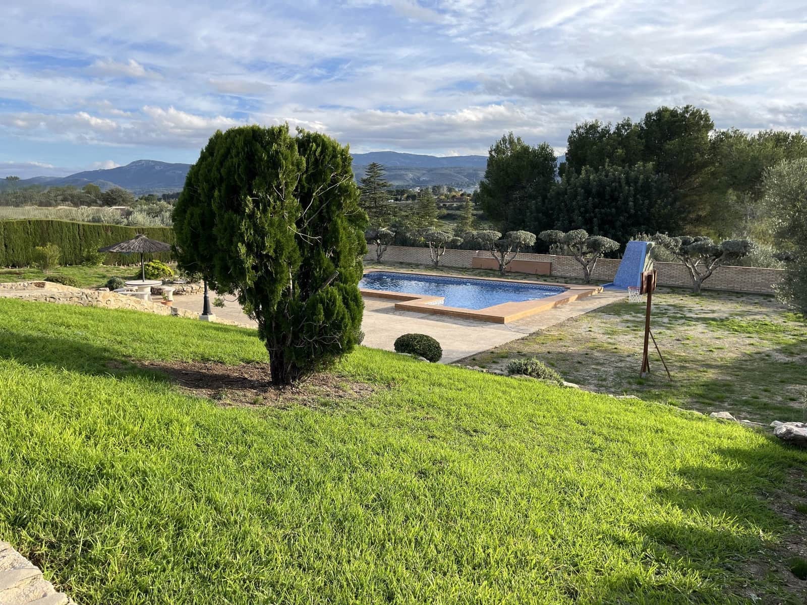 3 soveværelse Villa til salg i Agullent med swimmingpool garage - € 620.000 (Ref: 9275856)