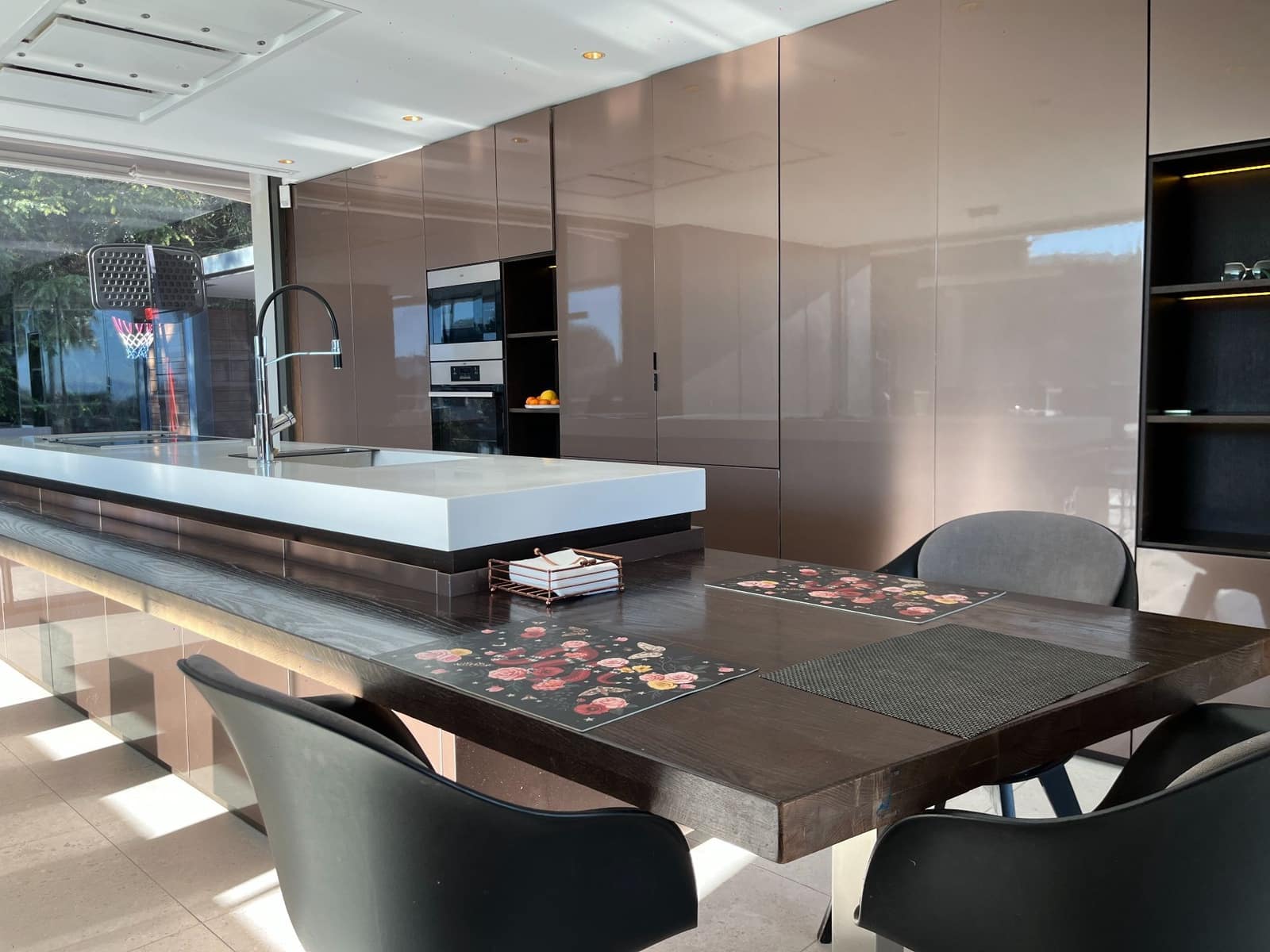 6 soveværelse Villa til salg i Albaida med swimmingpool garage - € 900.000 (Ref: 9275858)