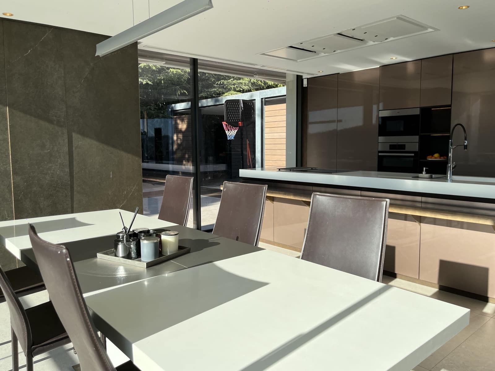 6 soveværelse Villa til salg i Albaida med swimmingpool garage - € 900.000 (Ref: 9275858)