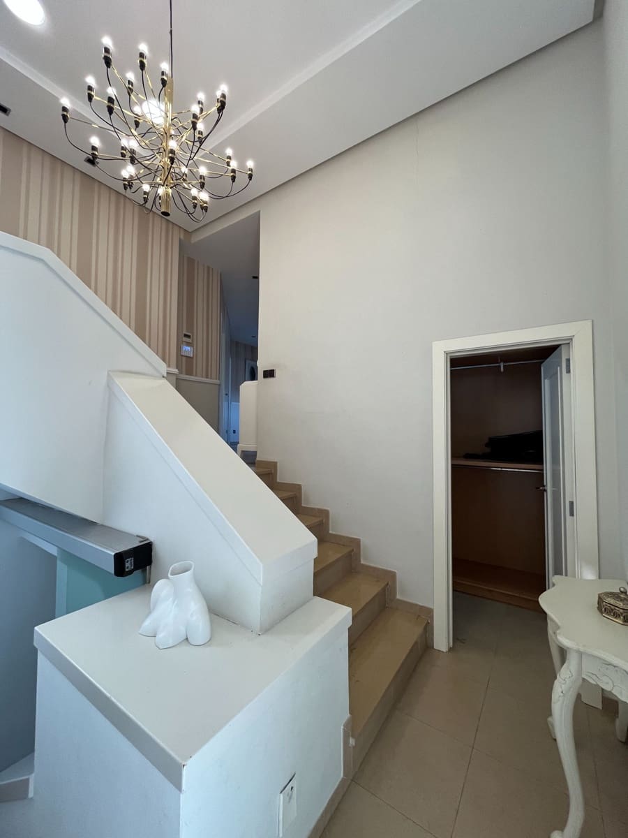 6 soveværelse Villa til salg i Albaida med swimmingpool garage - € 900.000 (Ref: 9275858)