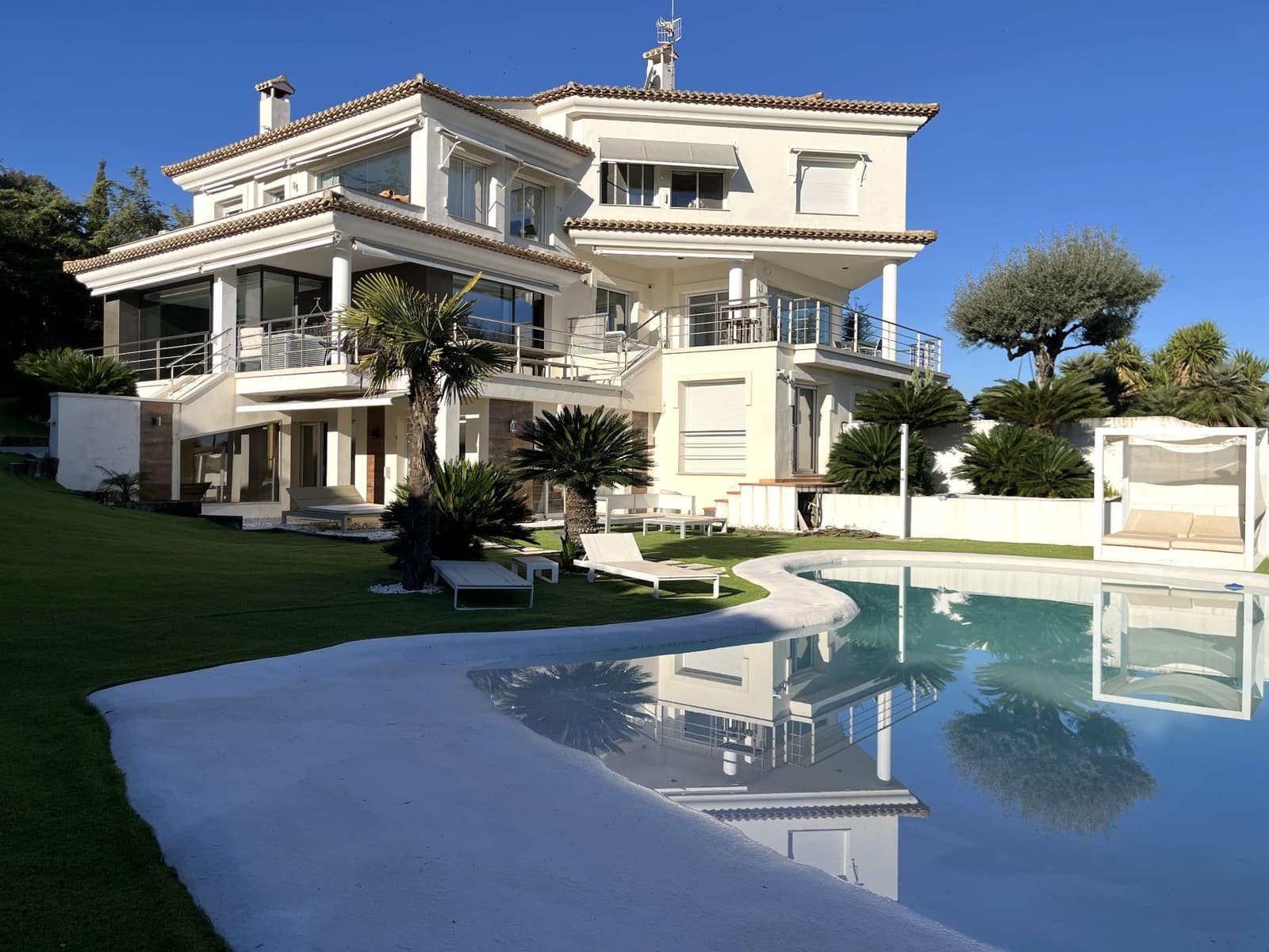 6 soveværelse Villa til salg i Albaida med swimmingpool garage - € 900.000 (Ref: 9275858)