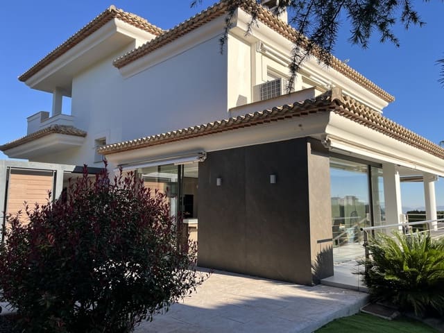 6 soveværelse Villa til salg i Albaida med swimmingpool garage - € 900.000 (Ref: 9275858)