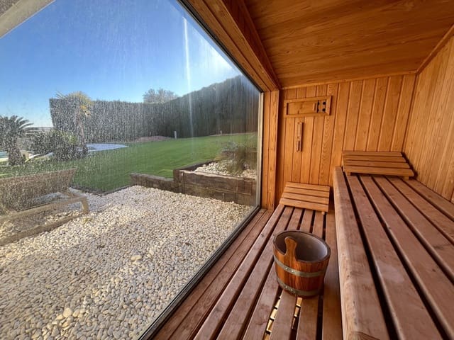 6 soveværelse Villa til salg i Albaida med swimmingpool garage - € 900.000 (Ref: 9275858)