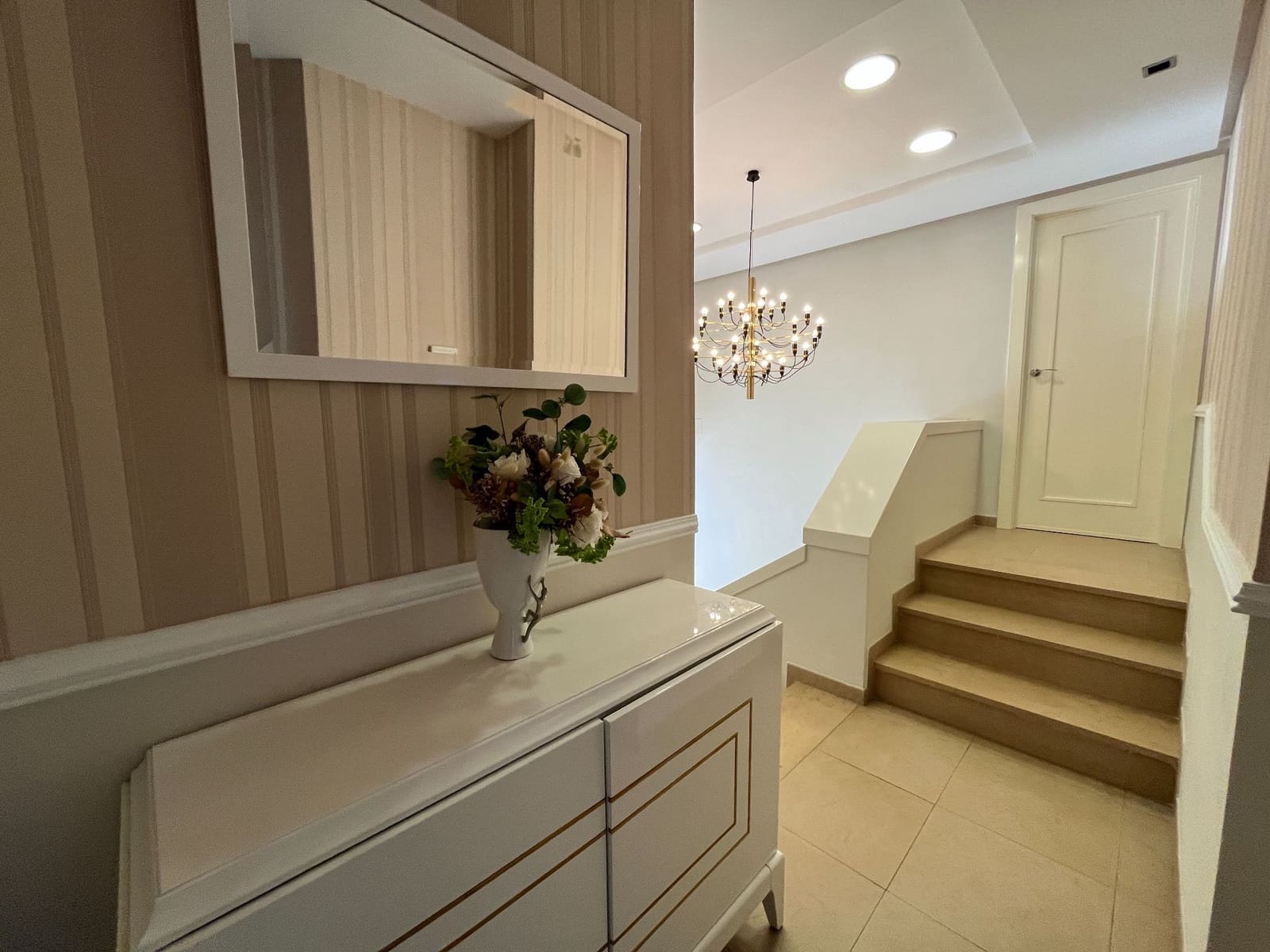 6 soveværelse Villa til salg i Albaida med swimmingpool garage - € 900.000 (Ref: 9275858)