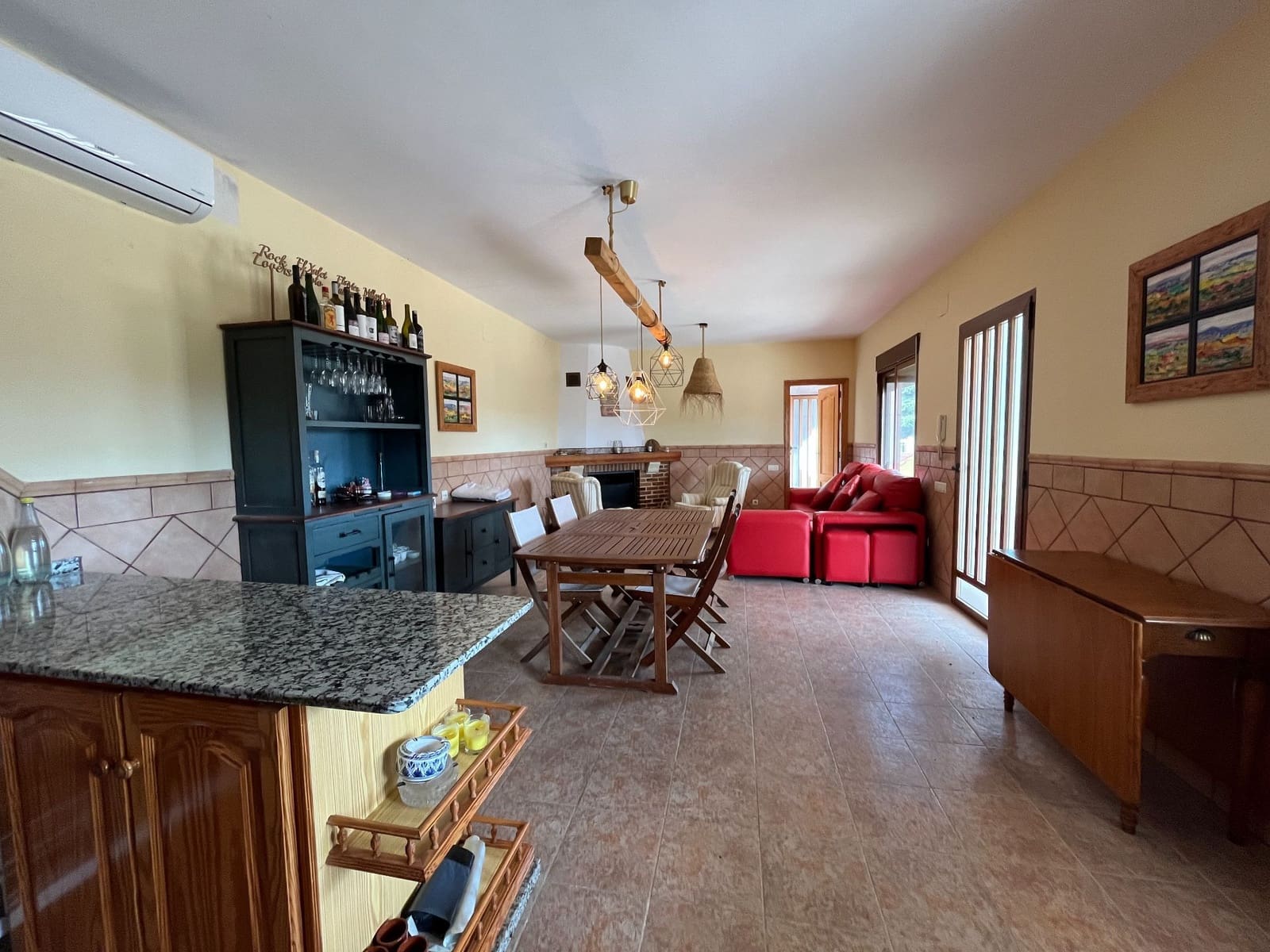 4 soveværelse Villa til salg i Ontinyent med swimmingpool garage - € 690.000 (Ref: 9275860)