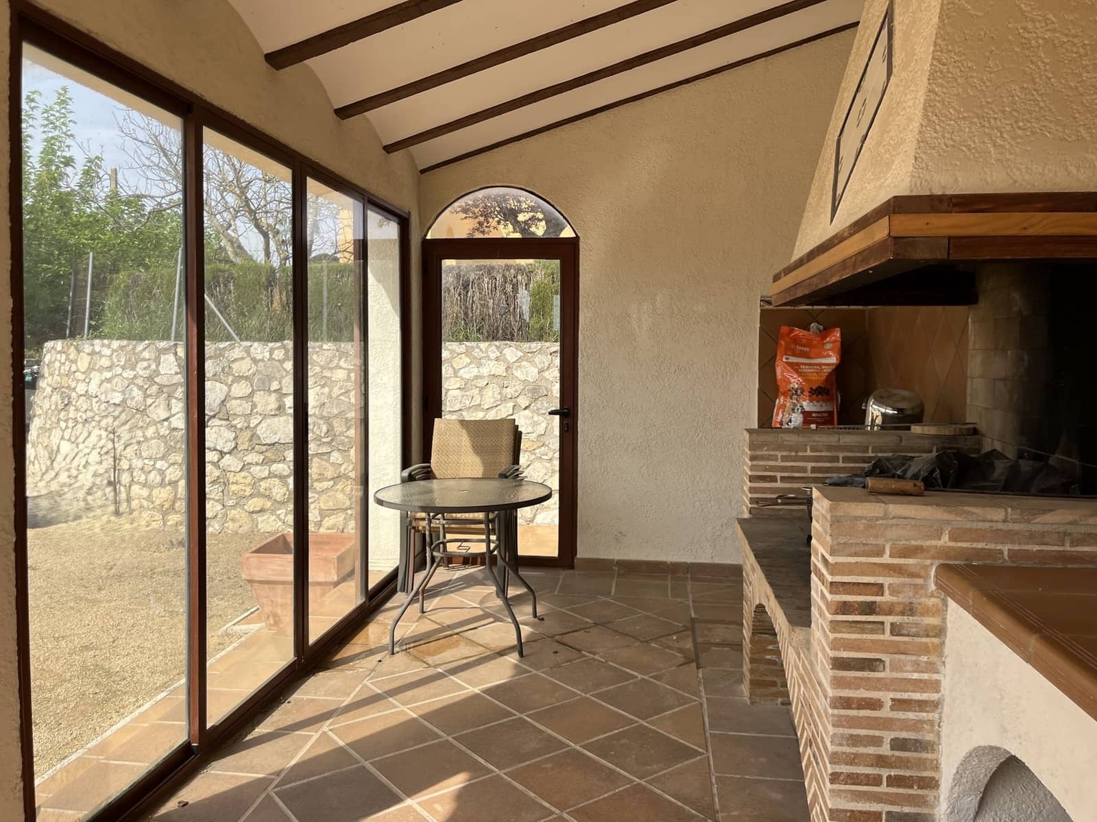 4 soveværelse Villa til salg i Ontinyent med swimmingpool garage - € 690.000 (Ref: 9275860)