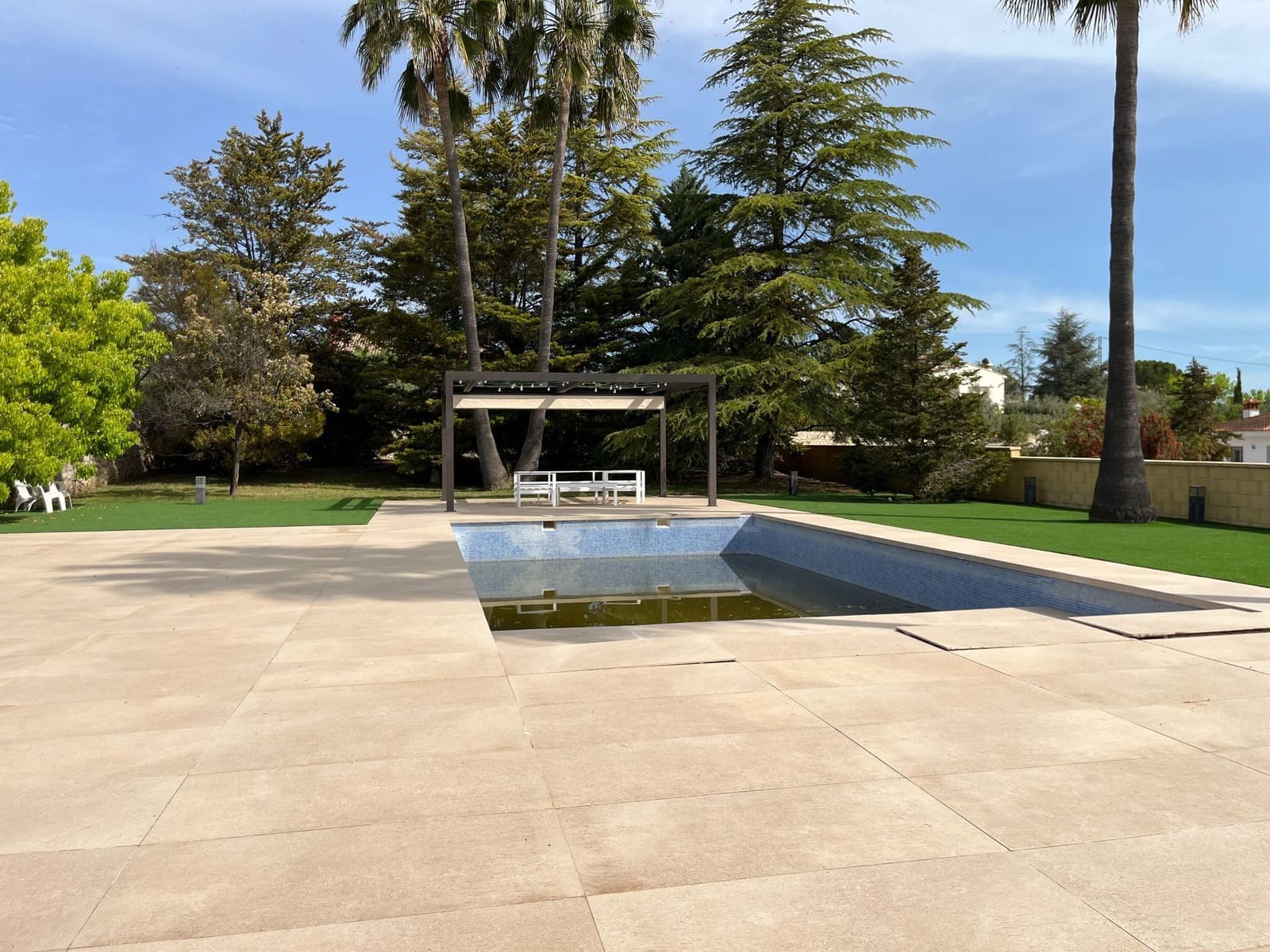 4 soveværelse Villa til salg i Ontinyent med swimmingpool garage - € 690.000 (Ref: 9275860)