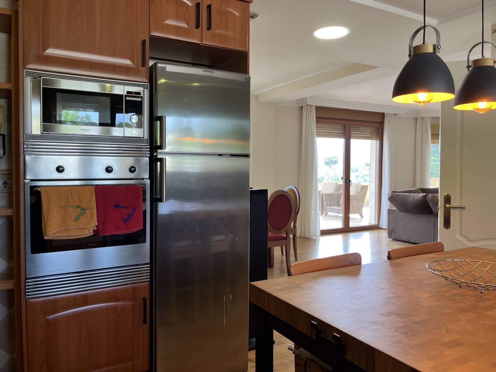 4 soveværelse Villa til salg i Ontinyent med swimmingpool garage - € 690.000 (Ref: 9275860)