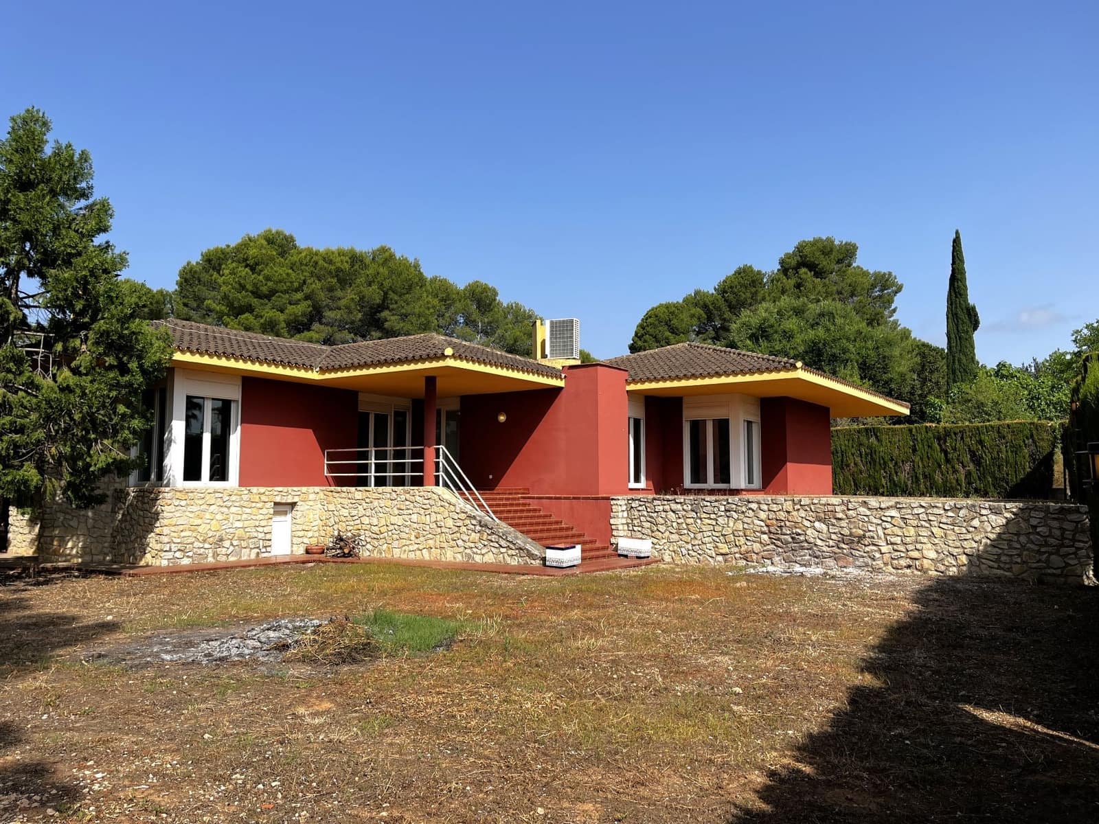 3 soveværelse Villa til salg i Ontinyent med garage - € 420.000 (Ref: 9275861)