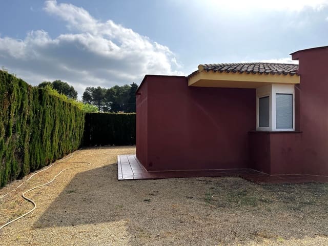 3 makuuhuone Huvila myytävänä paikassa Ontinyent mukana 
autotalli - 420 000 € (Ref: 9275861)