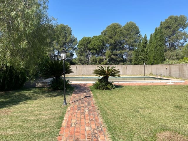 7 bedroom Villa for sale in Ontinyent with pool garage - € 450,000 (Ref: 9275862)