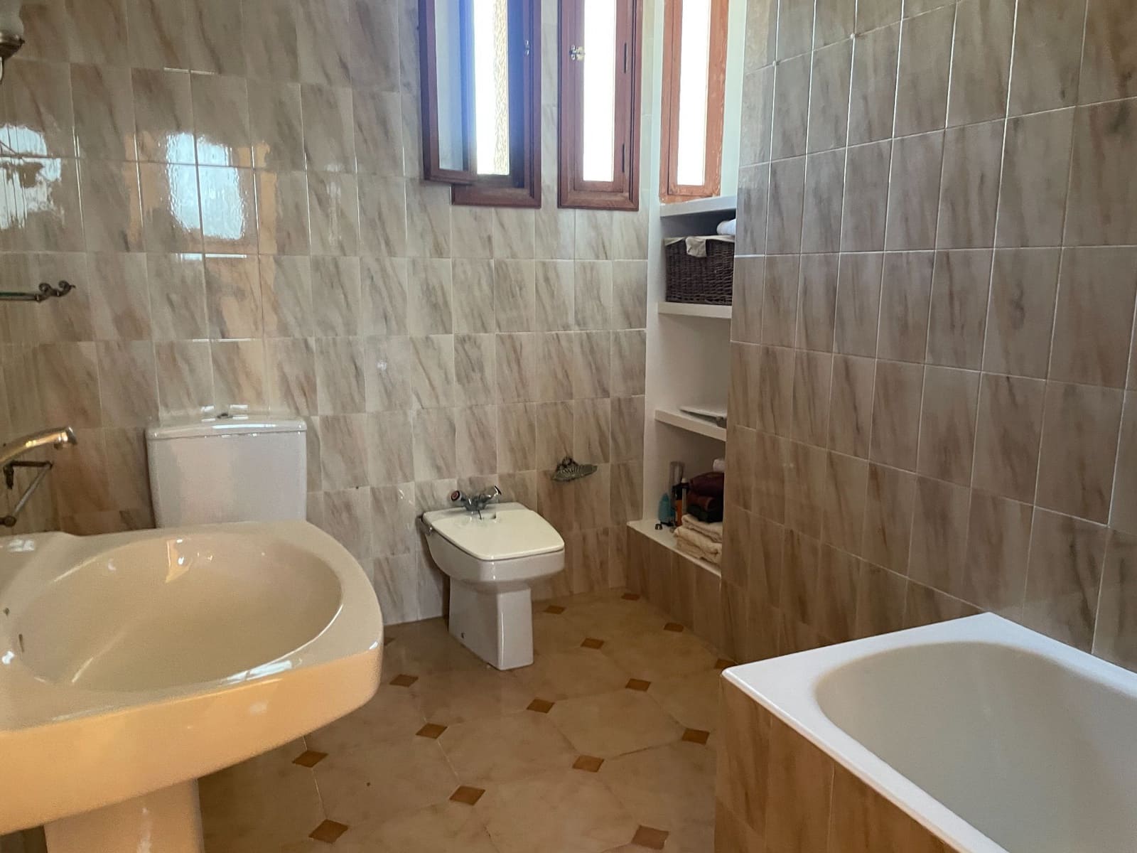 7 chambre Villa/Maison à vendre à Ontinyent avec piscine garage - 450 000 € (Ref: 9275862)