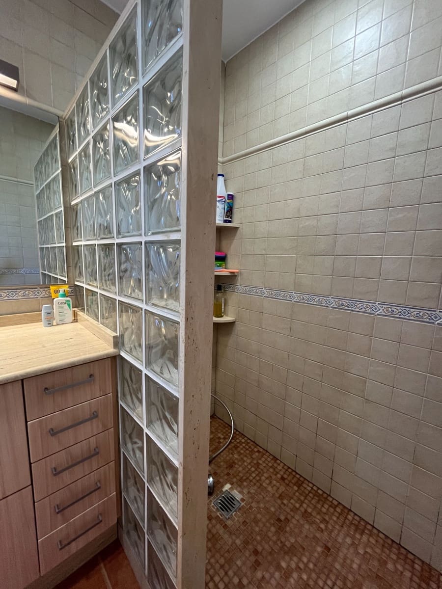 4 soveværelse Villa til salg i Ontinyent med swimmingpool garage - € 890.000 (Ref: 9294182)