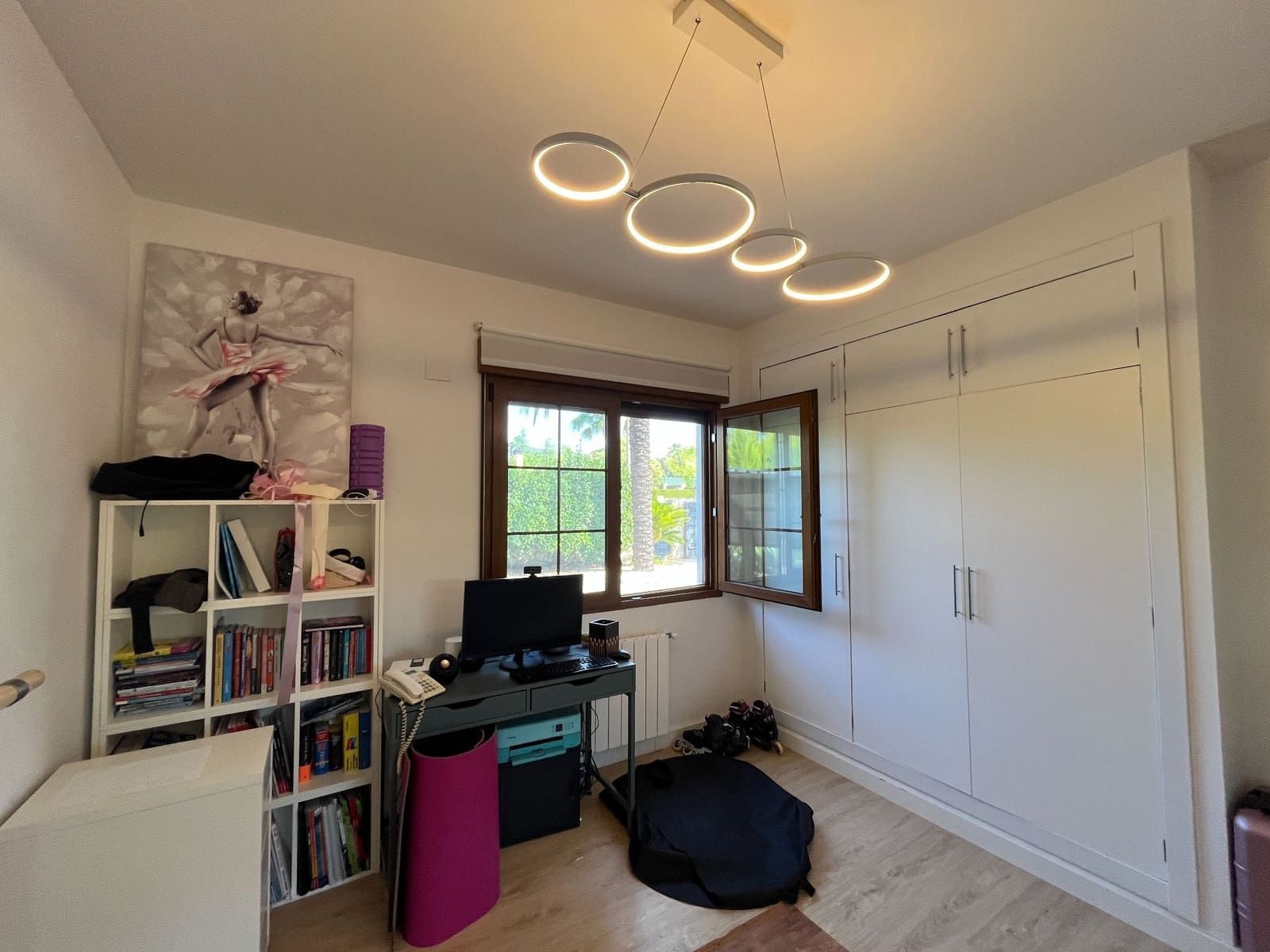 4 soveværelse Villa til salg i Ontinyent med swimmingpool garage - € 890.000 (Ref: 9294182)