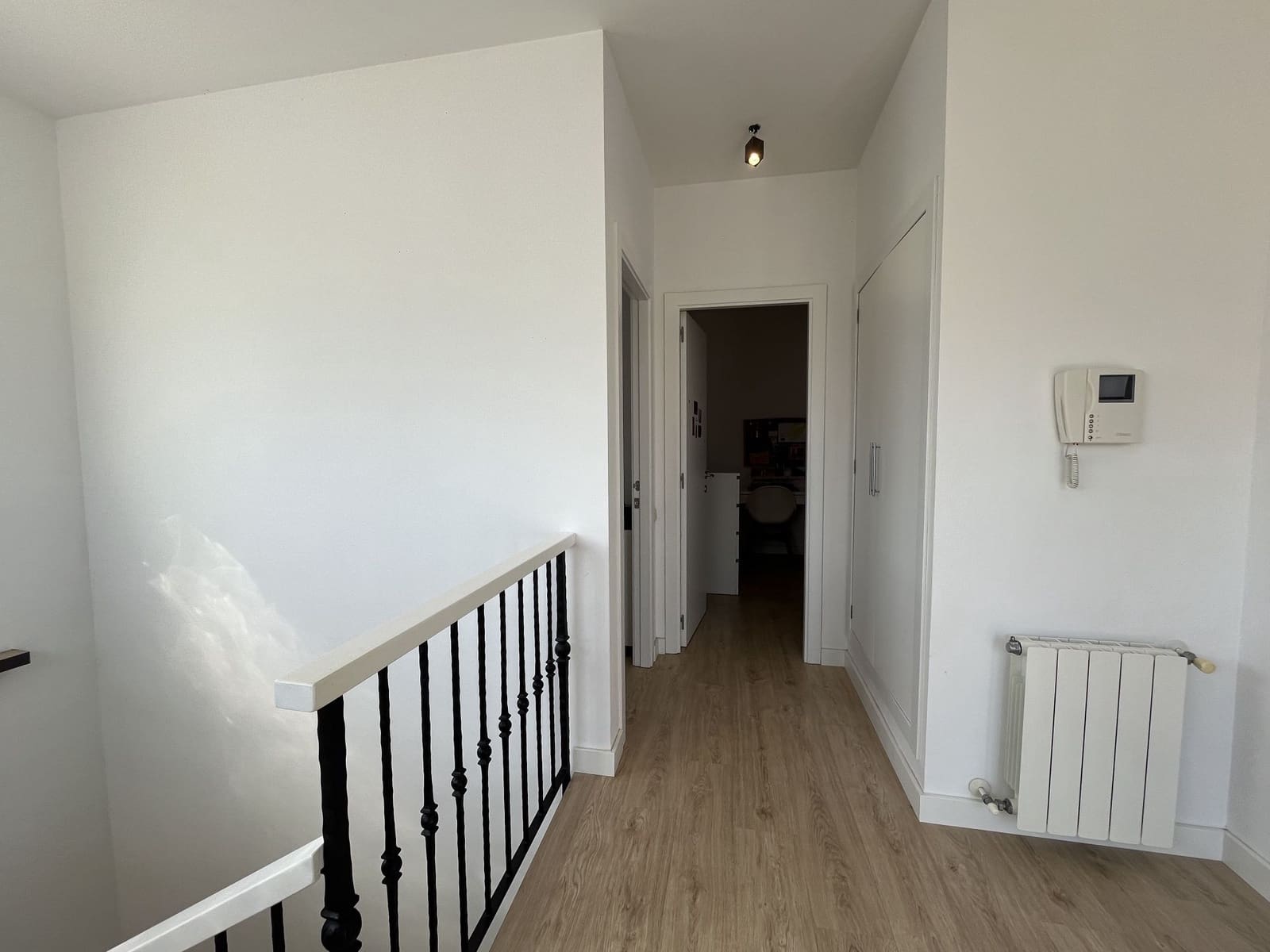 4 soveværelse Villa til salg i Ontinyent med swimmingpool garage - € 890.000 (Ref: 9294182)