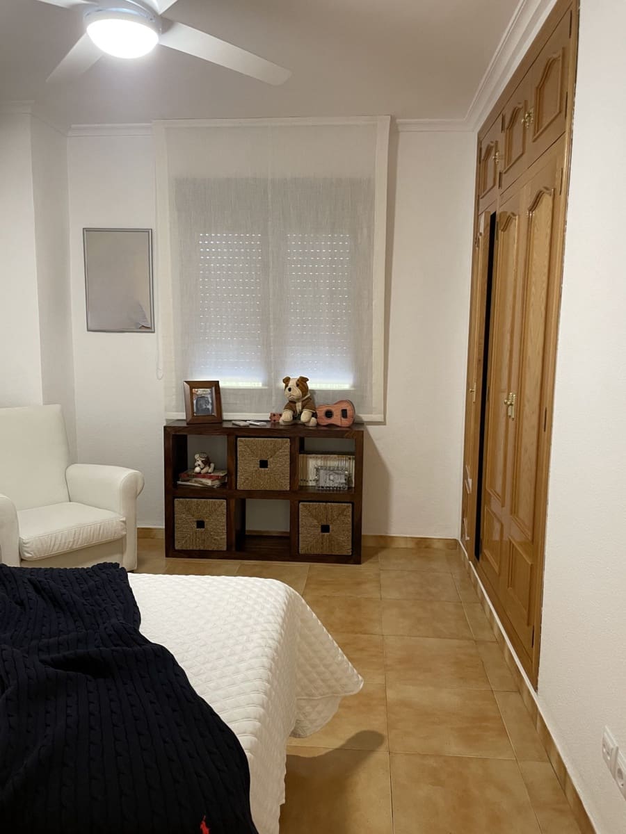 4 makuuhuone Huvila myytävänä paikassa Ontinyent mukana uima-altaan 
autotalli - 550 000 € (Ref: 9421897)