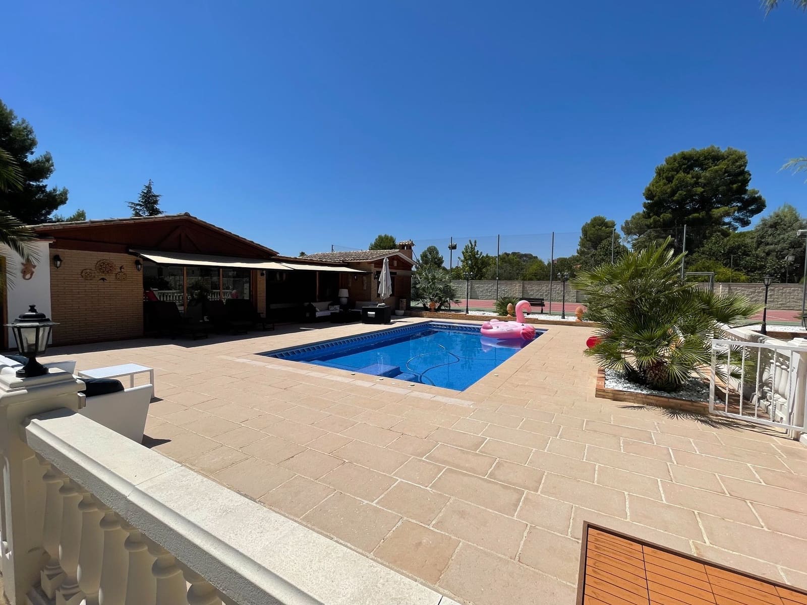 4 makuuhuone Huvila myytävänä paikassa Ontinyent mukana uima-altaan 
autotalli - 550 000 € (Ref: 9421897)