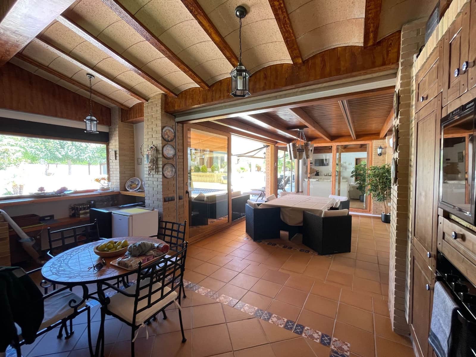 4 makuuhuone Huvila myytävänä paikassa Ontinyent mukana uima-altaan 
autotalli - 550 000 € (Ref: 9421897)