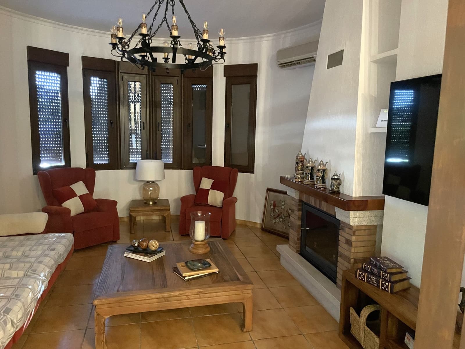 4 makuuhuone Huvila myytävänä paikassa Ontinyent mukana uima-altaan 
autotalli - 550 000 € (Ref: 9421897)