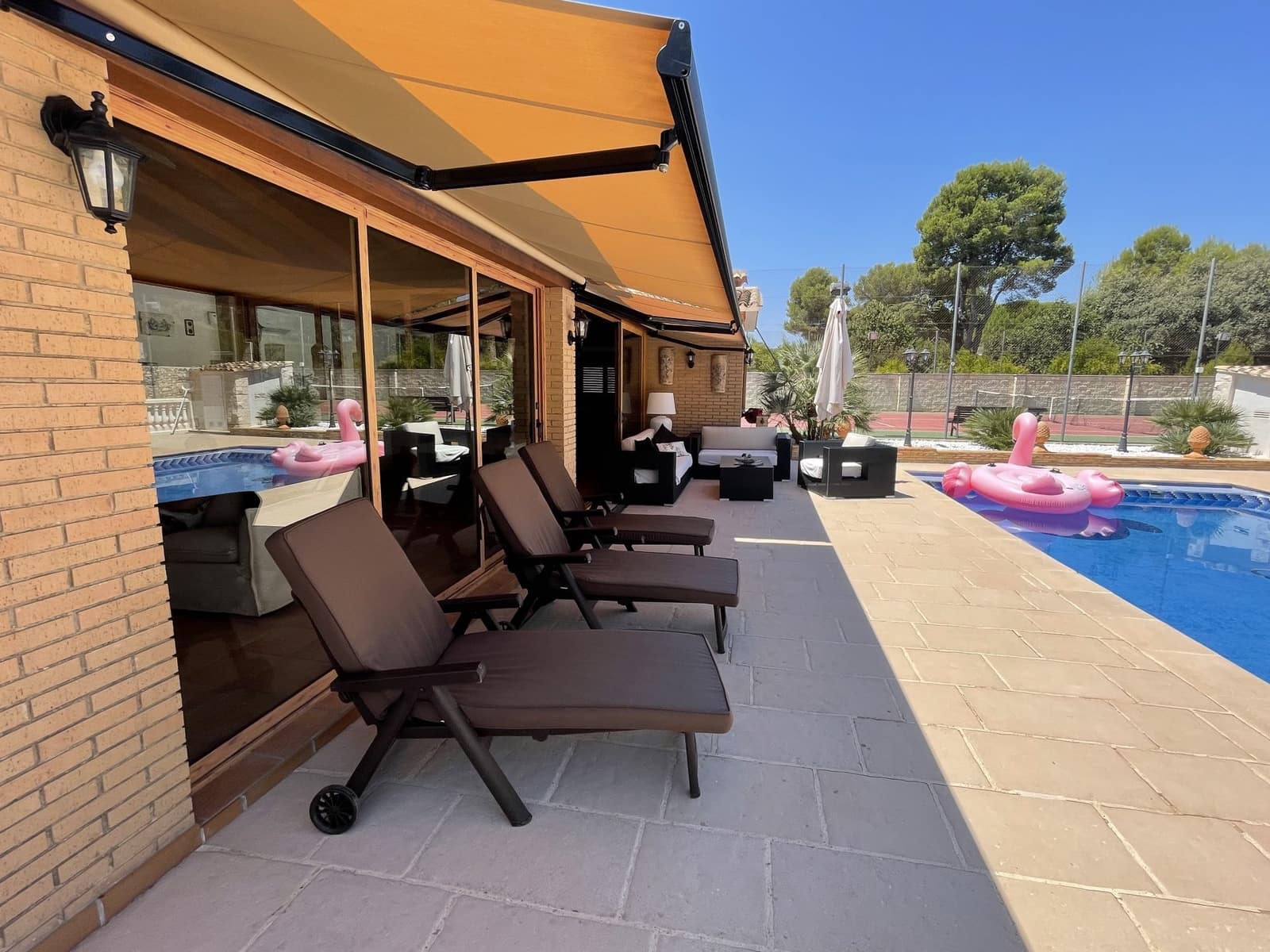 4 makuuhuone Huvila myytävänä paikassa Ontinyent mukana uima-altaan 
autotalli - 550 000 € (Ref: 9421897)