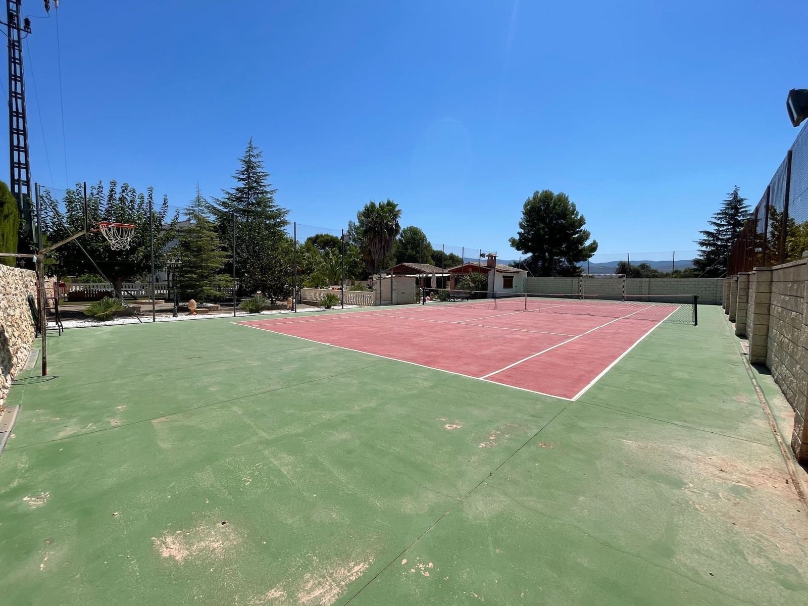 4 makuuhuone Huvila myytävänä paikassa Ontinyent mukana uima-altaan 
autotalli - 550 000 € (Ref: 9421897)