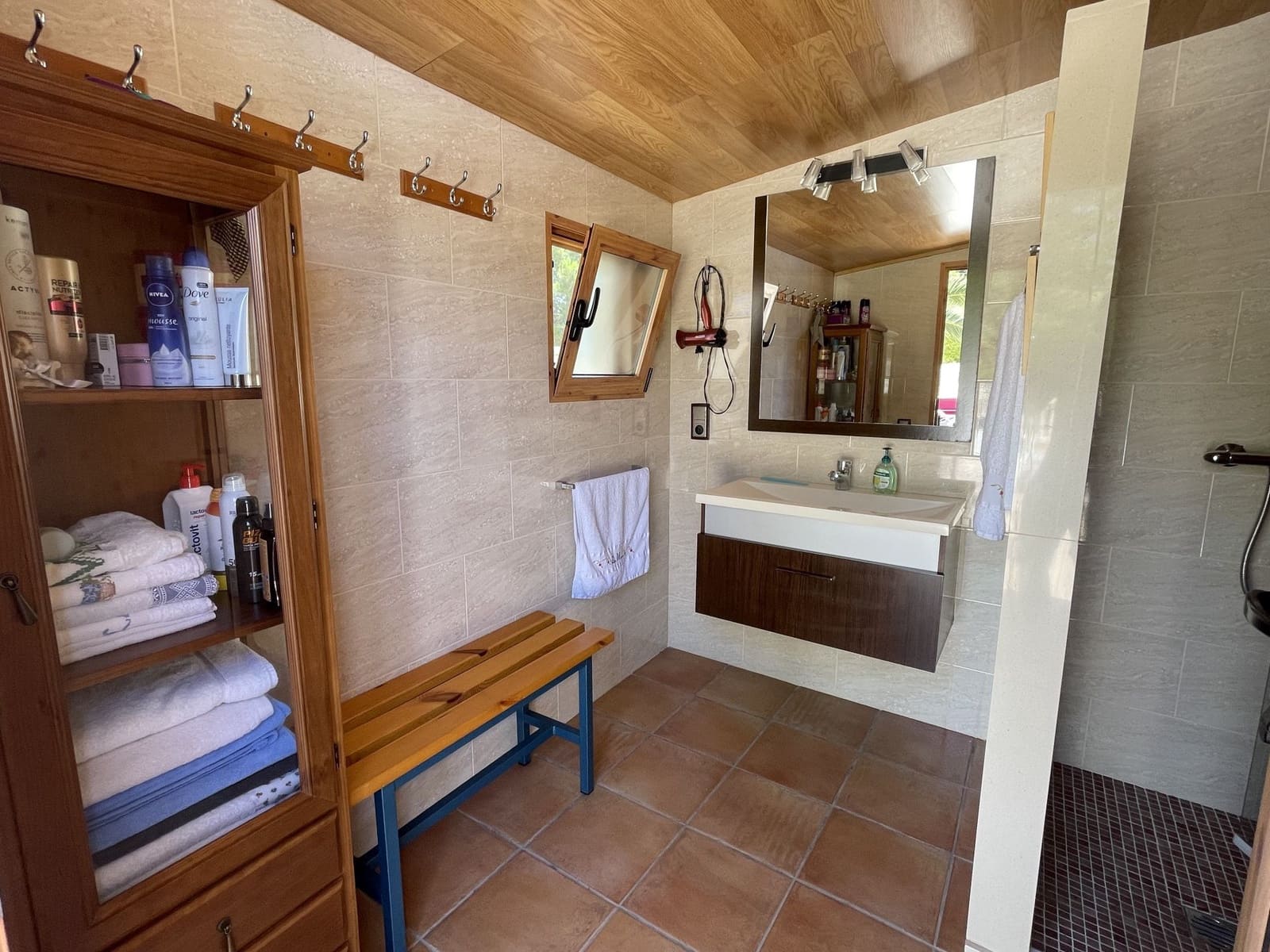 4 makuuhuone Huvila myytävänä paikassa Ontinyent mukana uima-altaan 
autotalli - 550 000 € (Ref: 9421897)