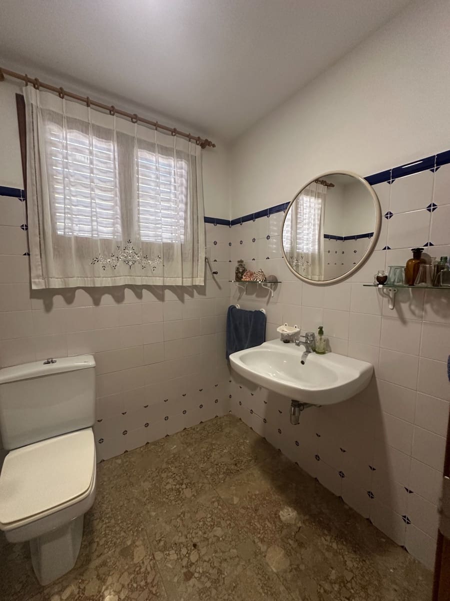 6 makuuhuone Huvila myytävänä paikassa Ontinyent mukana uima-altaan 
autotalli - 720 000 € (Ref: 9421898)