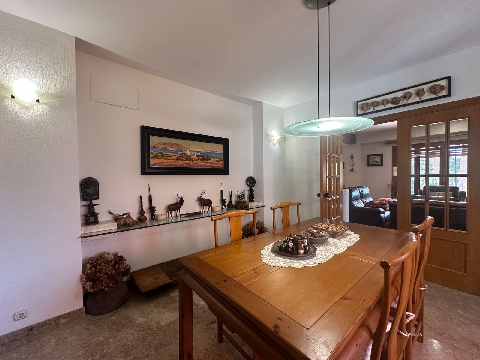 6 makuuhuone Huvila myytävänä paikassa Ontinyent mukana uima-altaan 
autotalli - 720 000 € (Ref: 9421898)