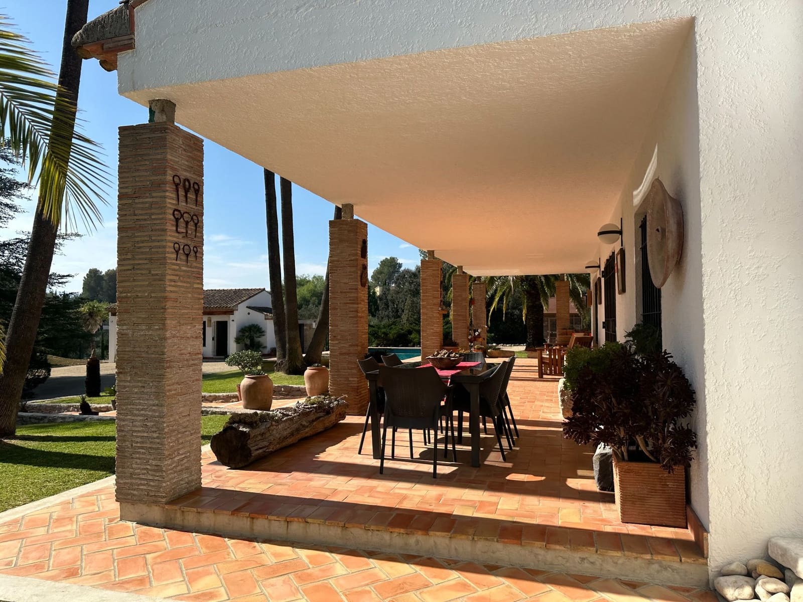 6 makuuhuone Huvila myytävänä paikassa Ontinyent mukana uima-altaan 
autotalli - 720 000 € (Ref: 9421898)