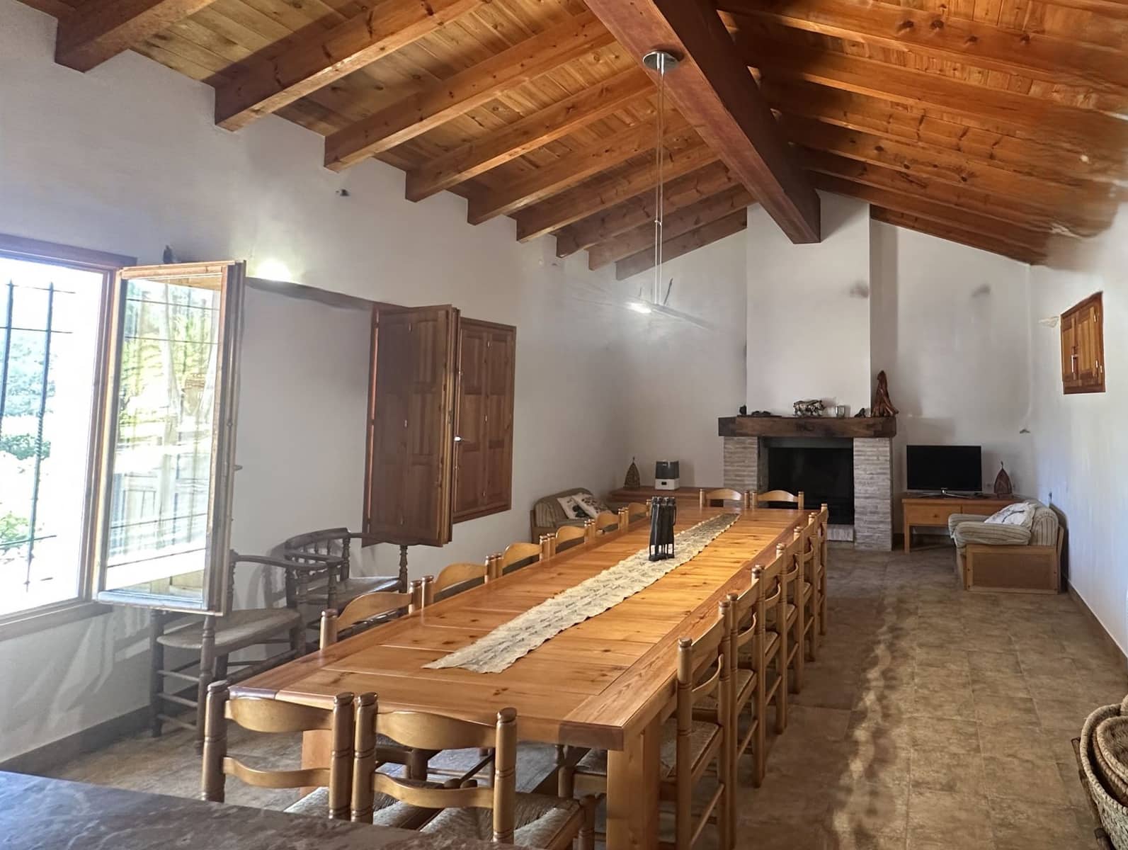 6 makuuhuone Huvila myytävänä paikassa Ontinyent mukana uima-altaan 
autotalli - 720 000 € (Ref: 9421898)