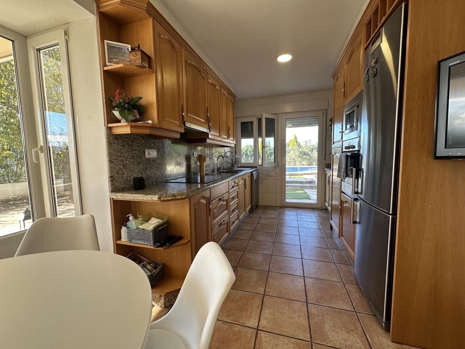 4 slaapkamer Villa te koop in Ontinyent met zwembad garage - € 340.000 (Ref: 9451652)