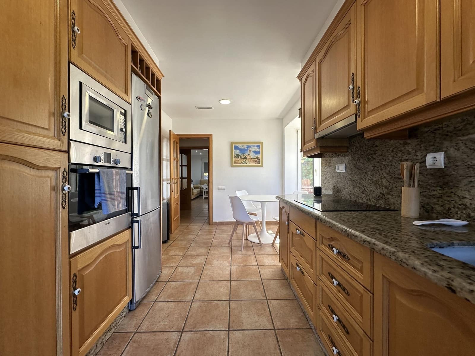 4 slaapkamer Villa te koop in Ontinyent met zwembad garage - € 340.000 (Ref: 9451652)