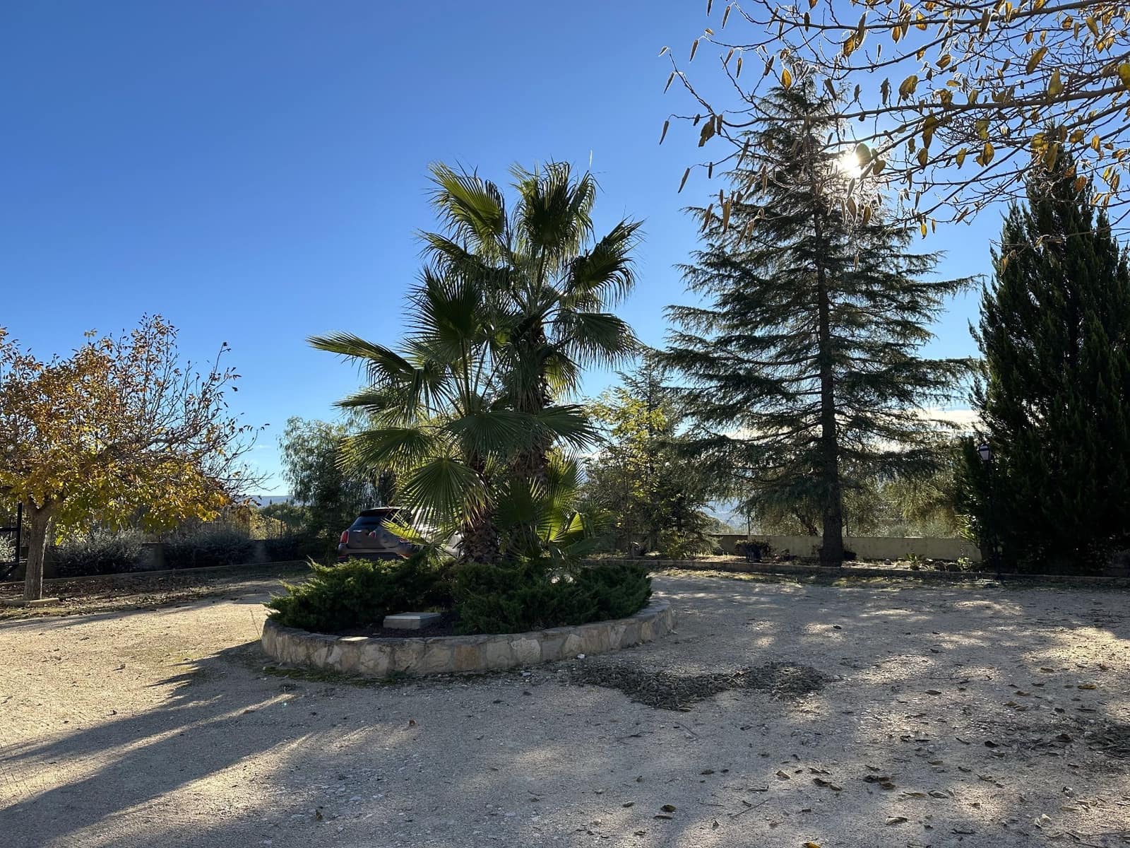 4 slaapkamer Villa te koop in Ontinyent met zwembad garage - € 340.000 (Ref: 9451652)