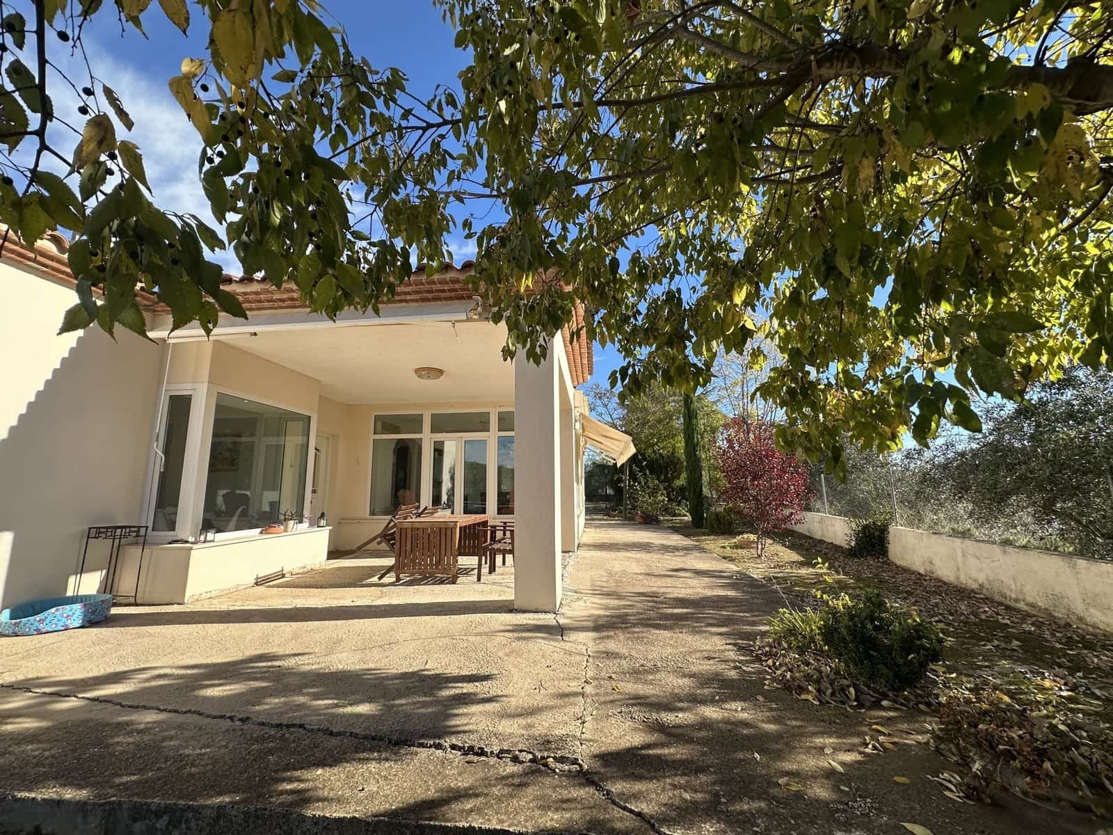 4 slaapkamer Villa te koop in Ontinyent met zwembad garage - € 340.000 (Ref: 9451652)