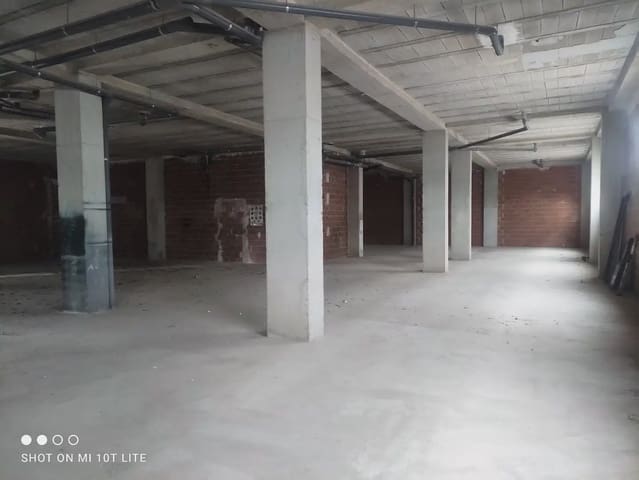 Kommersiell til leie i Sector V, Elche / Elx - € 12 000 (Ref: 10130310)