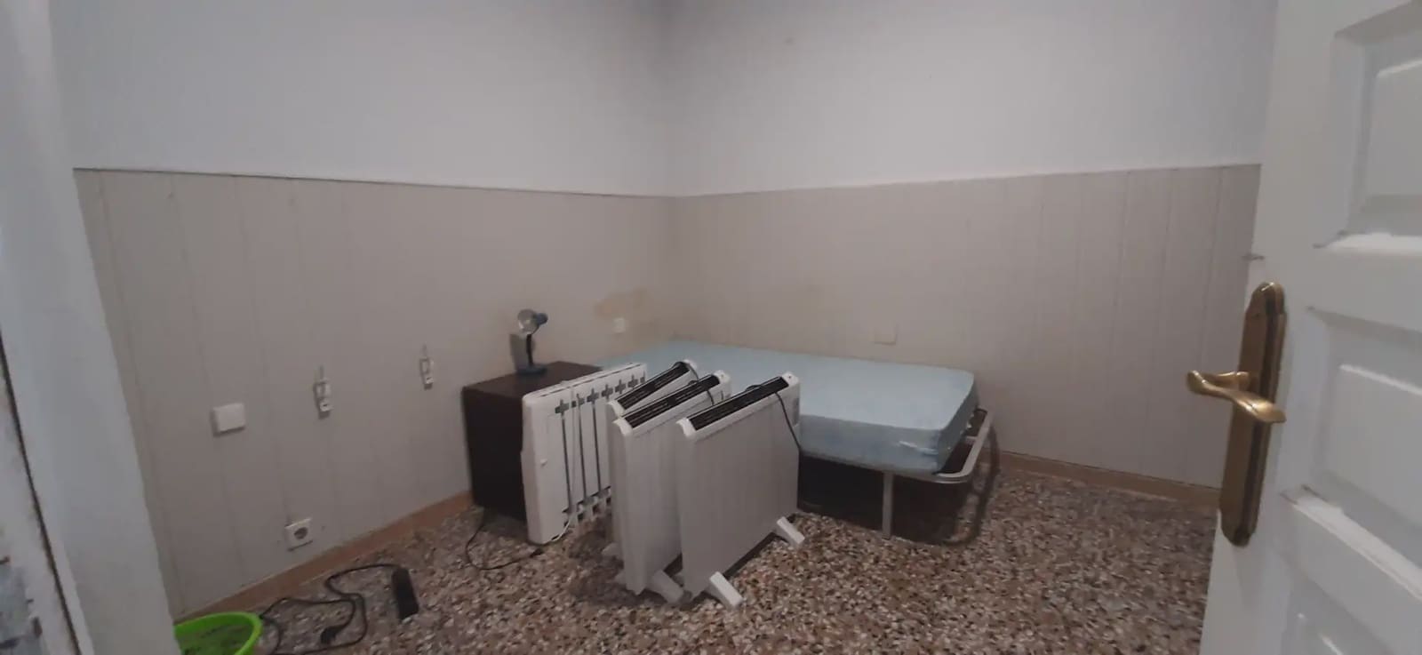 4 sovrum Lägenhet till salu i Elche / Elx - 160 000 € (Ref: 10130311)
