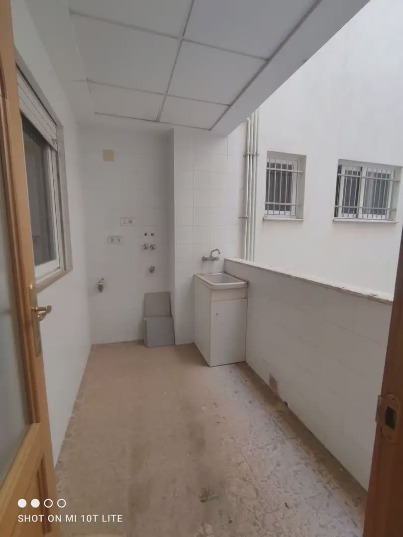4 bedroom Flat for sale in Elche / Elx with garage - € 456,000 (Ref: 10130313)