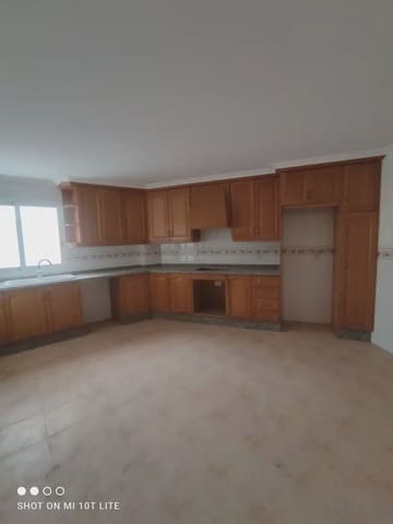 4 bedroom Flat for sale in Centro, Elche / Elx with garage - € 456,000 (Ref: 10130313)