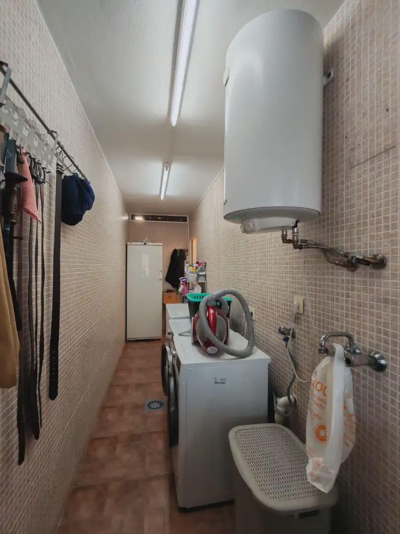 7 bedroom Semi-detached Villa for sale in Elche / Elx with garage - € 800,000 (Ref: 10130314)