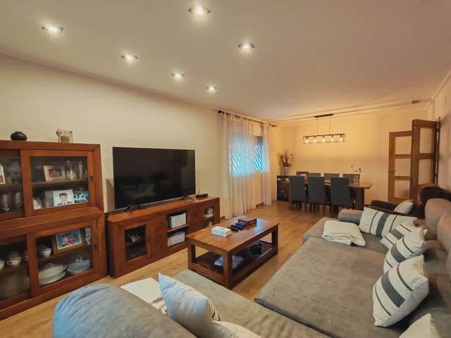 7 soveværelse Semi-Rækkehus til salg i Alzabares, Elche / Elx med garage - € 800.000 (Ref: 10130314)