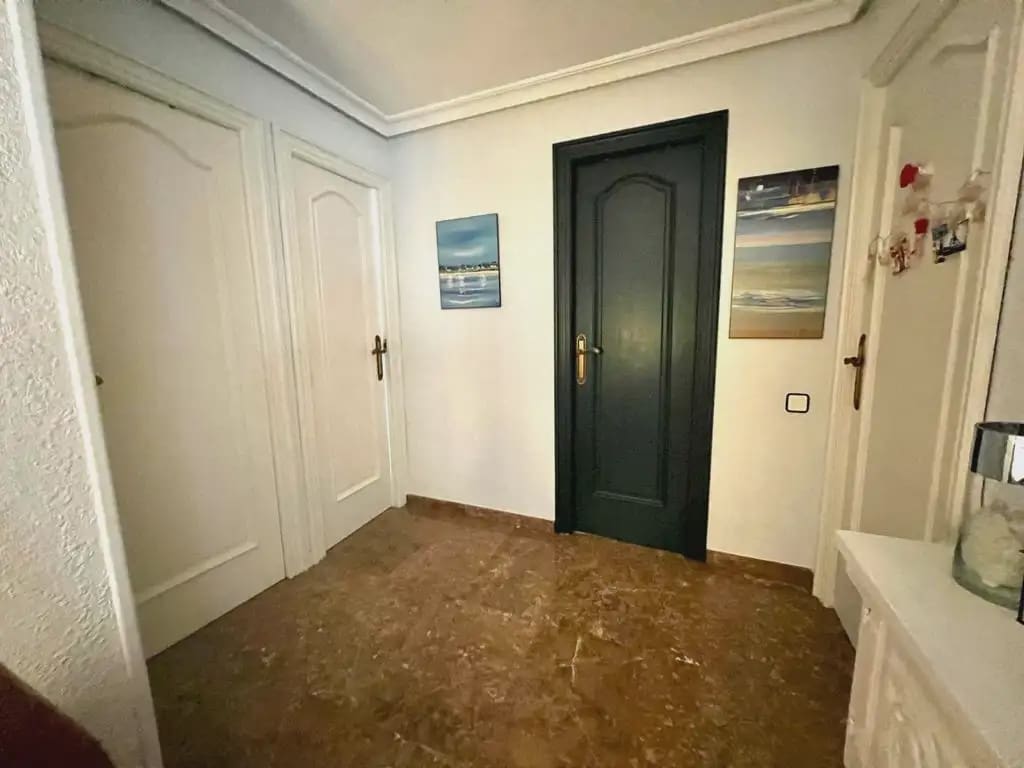 8 bedroom Flat for sale in Elche / Elx - € 799,000 (Ref: 10130315)